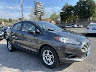 2017 Ford Fiesta SE 3FADP4BJ3HM126295 2017 Ford Fiesta SE