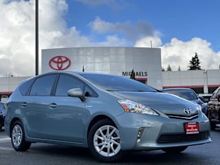 2014 Toyota Prius v Two JTDZN3EU1E3334551 2014 Toyota Prius v Two