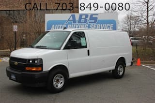 2018 Chevrolet Express Cargo 2500 1GCWGAFP5J1271390 2018 Chevrolet Express Cargo 2500
