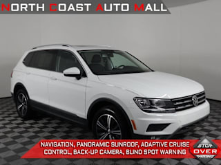2018 Volkswagen Tiguan 2.0T SEL 4Motion 3VV2B7AXXJM003849 2018 Volkswagen Tiguan 2.0T SEL 4Motion
