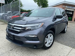 2017 Honda Pilot LX 5FNYF6H13HB016837 2017 Honda Pilot LX