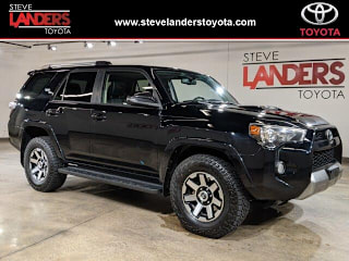 2018 Toyota 4Runner TRD Off-Road Premium JTEBU5JR9J5539742 2018 Toyota 4Runner TRD Off-Road Premium