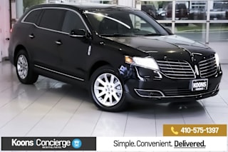 2018 Lincoln MKT Town Car Livery Fleet 2LMHJ5NK9JBL01728 2018 Lincoln MKT Town Car Livery Fleet