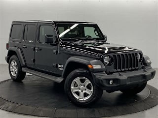 2018 Jeep Wrangler Unlimited Sport 1C4HJXDG1JW287332 2018 Jeep Wrangler Unlimited Sport