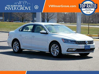 2018 Volkswagen Passat 1VWBA7A38JC012126 2018 Volkswagen Passat