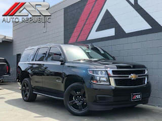 2018 Chevrolet Tahoe 1GNSKBKC0JR103185 2018 Chevrolet Tahoe
