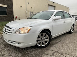 2005 Toyota Avalon XL 4T1BK36B05U031953 2005 Toyota Avalon XL