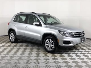 2016 Volkswagen Tiguan WVGBV7AX4GW569001 2016 Volkswagen Tiguan