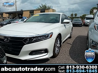 2018 Honda Accord 1HGCV1F18JA055085 2018 Honda Accord