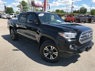 2017 Toyota Tacoma TRD Sport 3TMCZ5AN5HM046538 2017 Toyota Tacoma TRD Sport