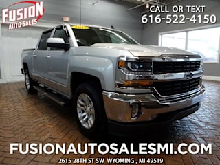 2017 Chevrolet Silverado 1500 LT 3GCUKREC3HG303672 2017 Chevrolet Silverado 1500 LT