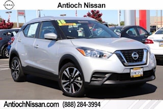 2018 Nissan Kicks SV 3N1CP5CUXJL520461 2018 Nissan Kicks SV
