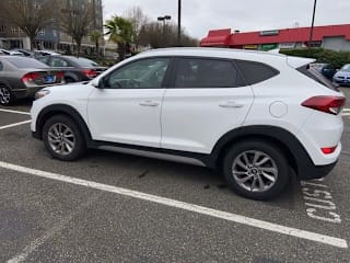 2018 Hyundai Tucson KM8J3CA44JU609306 2018 Hyundai Tucson