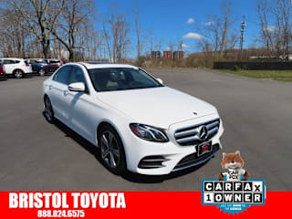 2018 Mercedes-Benz E-Class E 300 4MATIC WDDZF4KB9JA332743 2018 Mercedes-Benz E-Class E 300 4MATIC