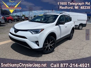 2018 Toyota RAV4 SE JTMJFREV7JD250017 2018 Toyota RAV4 SE