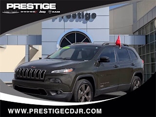 2017 Jeep Cherokee 75th Anniversary 1C4PJLCB4HW514646 2017 Jeep Cherokee 75th Anniversary