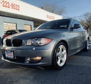 2010 BMW 1 Series WBAUP9C50AVL89121 2010 BMW 1 Series