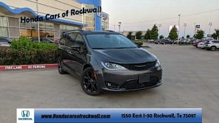 2018 Chrysler Pacifica Limited 2C4RC1GG1JR361879 2018 Chrysler Pacifica Limited
