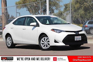 2017 Toyota Corolla LE 5YFBURHE3HP629898 2017 Toyota Corolla LE
