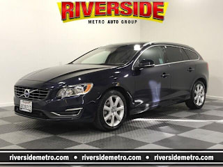 2017 Volvo V60 YV140MEKXH1367247 2017 Volvo V60