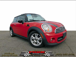 2012 MINI Cooper Base WMWSU3C56CT253992 2012 MINI Cooper Base