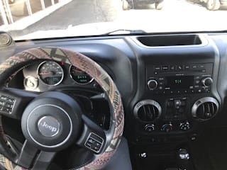 2011 Jeep Wrangler Unlimited Sport 1J4BA3H17BL552157 2011 Jeep Wrangler Unlimited Sport