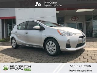 2013 Toyota Prius c Three JTDKDTB31D1035846 2013 Toyota Prius c Three