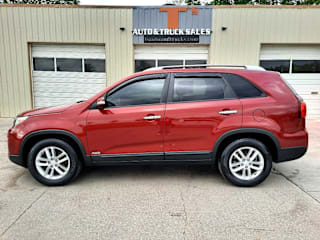 2015 Kia Sorento LX 5XYKTDA67FG657116 2015 Kia Sorento LX