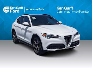 2018 Alfa Romeo Stelvio Ti Sport ZASFAKNN7J7B96090 2018 Alfa Romeo Stelvio Ti Sport