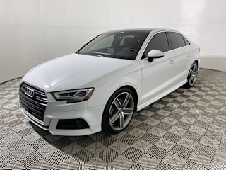 2019 Audi A3 2.0T Premium Plus WAUGUGFF8K1024189 2019 Audi A3 2.0T Premium Plus