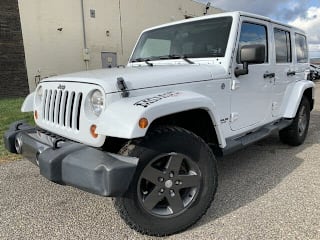2011 Jeep Wrangler Unlimited 1J4BA3H11BL614734 2011 Jeep Wrangler Unlimited