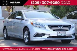 2017 Hyundai Sonata Base 5NPE24AF6HH565457 2017 Hyundai Sonata Base