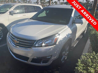 2017 Chevrolet Traverse LT 1GNKRGKD8HJ273353 2017 Chevrolet Traverse LT
