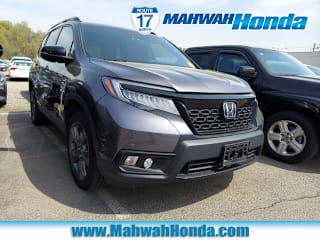 2019 Honda Passport Touring 5FNYF8H94KB007024 2019 Honda Passport Touring