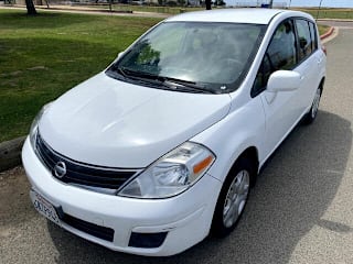 2010 Nissan Versa 3N1BC1CP7AL413703 2010 Nissan Versa