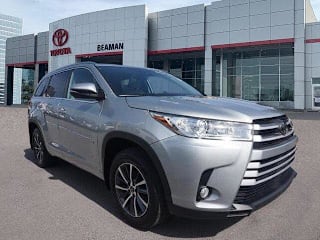 2018 Toyota Highlander XLE 5TDJZRFH2JS843319 2018 Toyota Highlander XLE