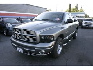 2005 Dodge Ram Pickup 1500 SLT 1D7HA18D75S118092 2005 Dodge Ram Pickup 1500 SLT