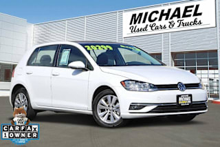 2019 Volkswagen Golf 3VWG57AU2KM010942 2019 Volkswagen Golf