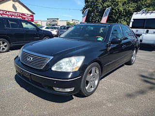 2005 Lexus LS 430 Base JTHBN36F555007901 2005 Lexus LS 430 Base
