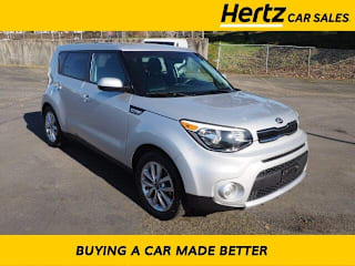 2018 Kia Soul + KNDJP3A59J7556828 2018 Kia Soul +