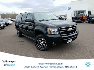 2010 Chevrolet Suburban LT 1500 1GNUKJE36AR136660 2010 Chevrolet Suburban LT 1500