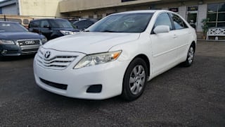 2010 Toyota Camry LE 4T1BF3EK2AU530866 2010 Toyota Camry LE