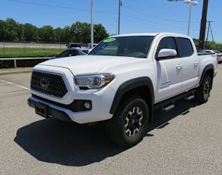 2018 Toyota Tacoma SR V6 5TFCZ5AN9JX159666 2018 Toyota Tacoma SR V6