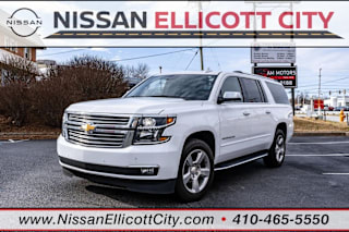 2020 Chevrolet Suburban Premier 1500 1GNSCJKC5LR208069 2020 Chevrolet Suburban Premier 1500