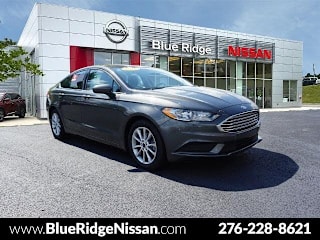 2017 Ford Fusion SE 3FA6P0H78HR156716 2017 Ford Fusion SE