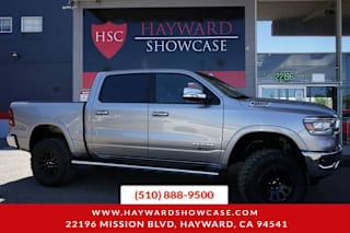 2019 Ram Pickup 1500 Laramie 1C6SRFJT3KN505084 2019 Ram Pickup 1500 Laramie