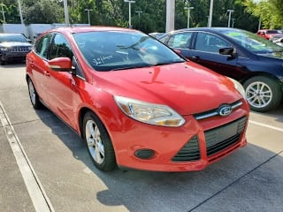 2014 Ford Focus SE 1FADP3K20EL307449 2014 Ford Focus SE