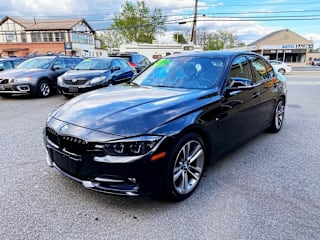 2012 BMW 3 Series 328i WBA3A5C53CF256632 2012 BMW 3 Series 328i