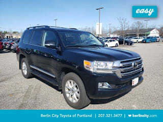 2017 Toyota Land Cruiser JTMCY7AJXH4054027 2017 Toyota Land Cruiser