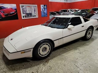 1987 Chevrolet Corvette 1G1YY2185H5126423 1987 Chevrolet Corvette